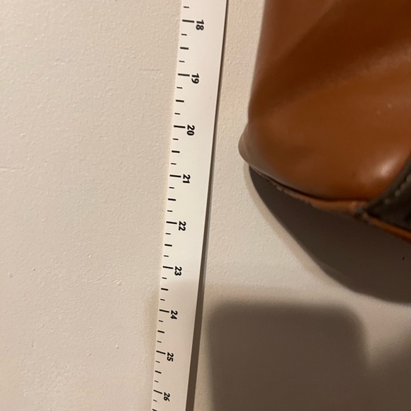 Tommy Hilfiger large Tote - Picture 8 of 8